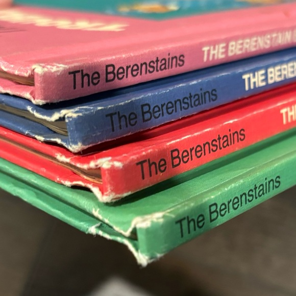 Berenstain Bears Grolier Hardcovers - Picture 3 of 6